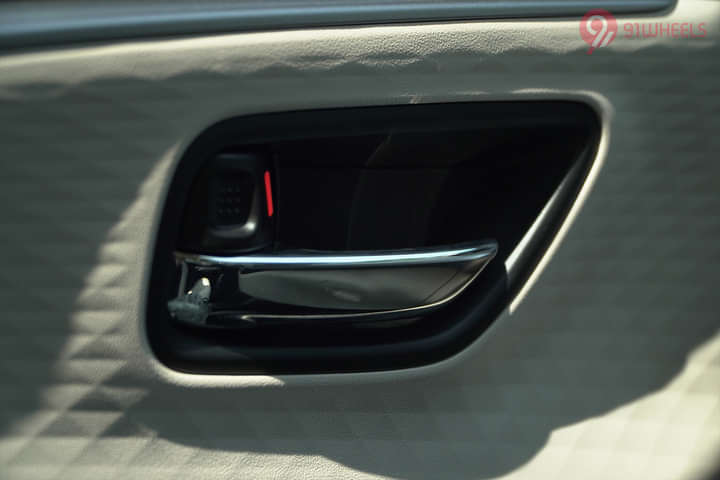 Maruti Suzuki Dzire Rear Door Pad Handle