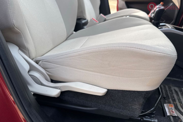 Maruti Suzuki Dzire Seat Adjustment for Driver