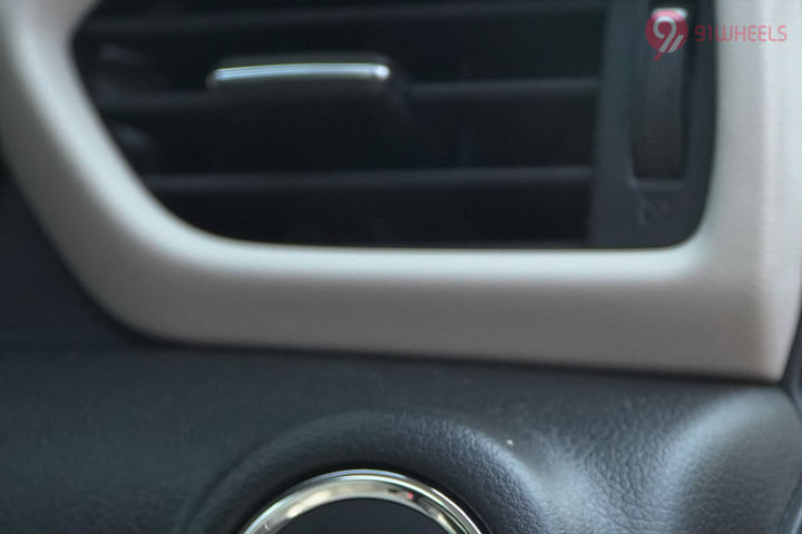 Maruti Suzuki Dzire Right Side Air Vents