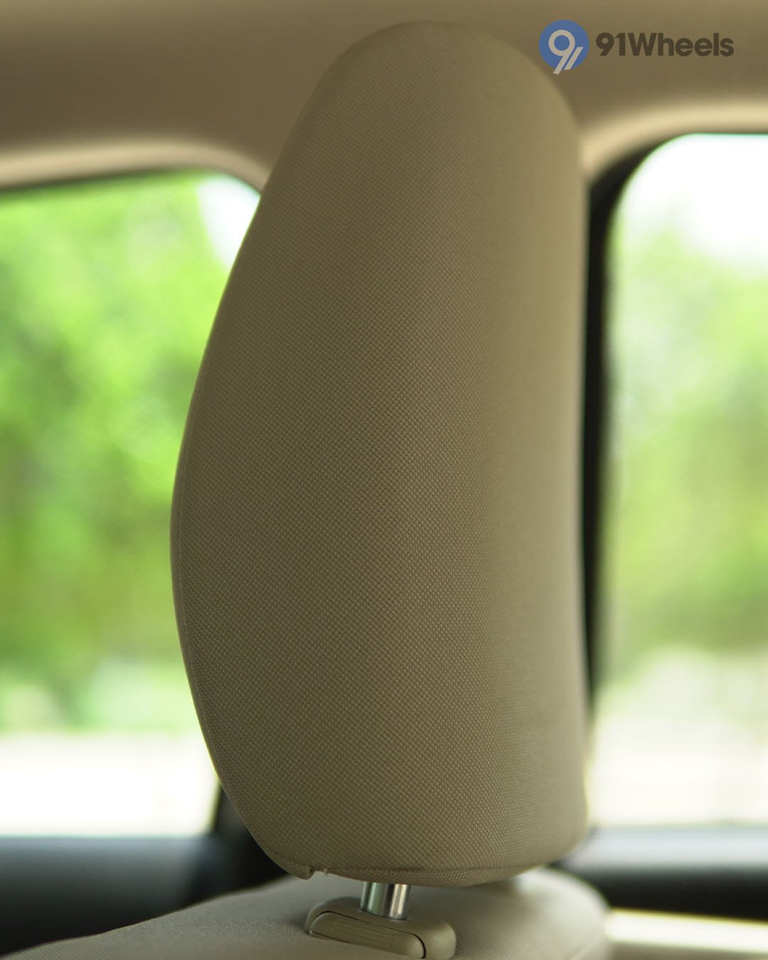 Seats & Cabin Comfort - 5