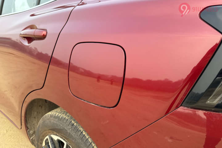 Maruti Suzuki Dzire Closed Fuel Lid