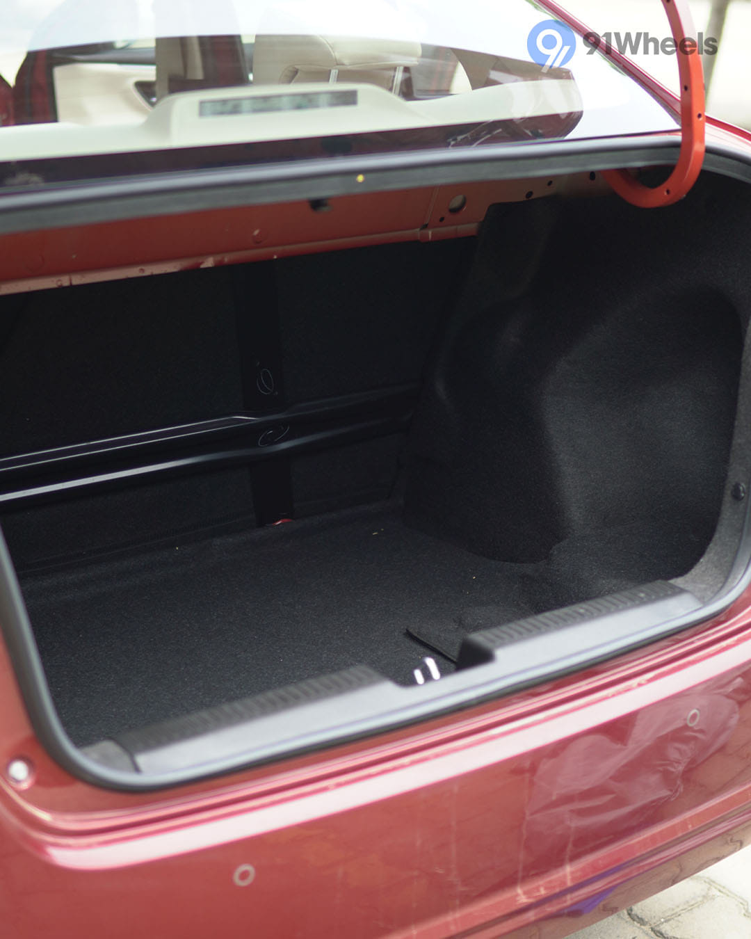 Bootspace & Utility - 2