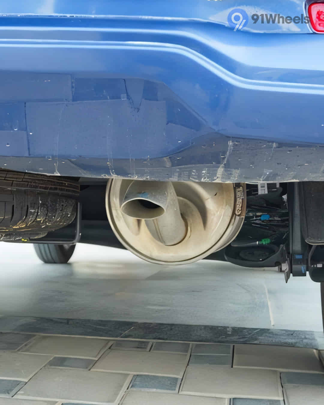 Exhaust Pipes