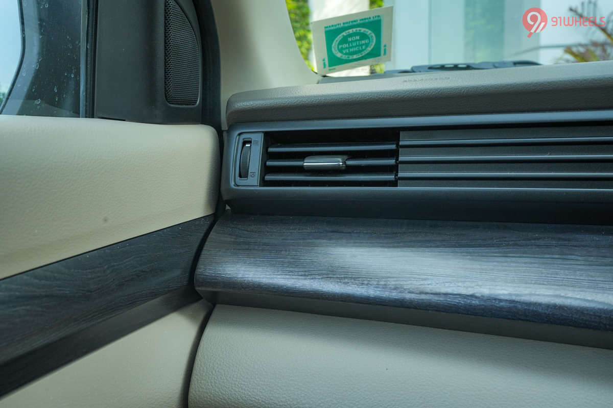 Maruti Ertiga Front Passenger Air Vent