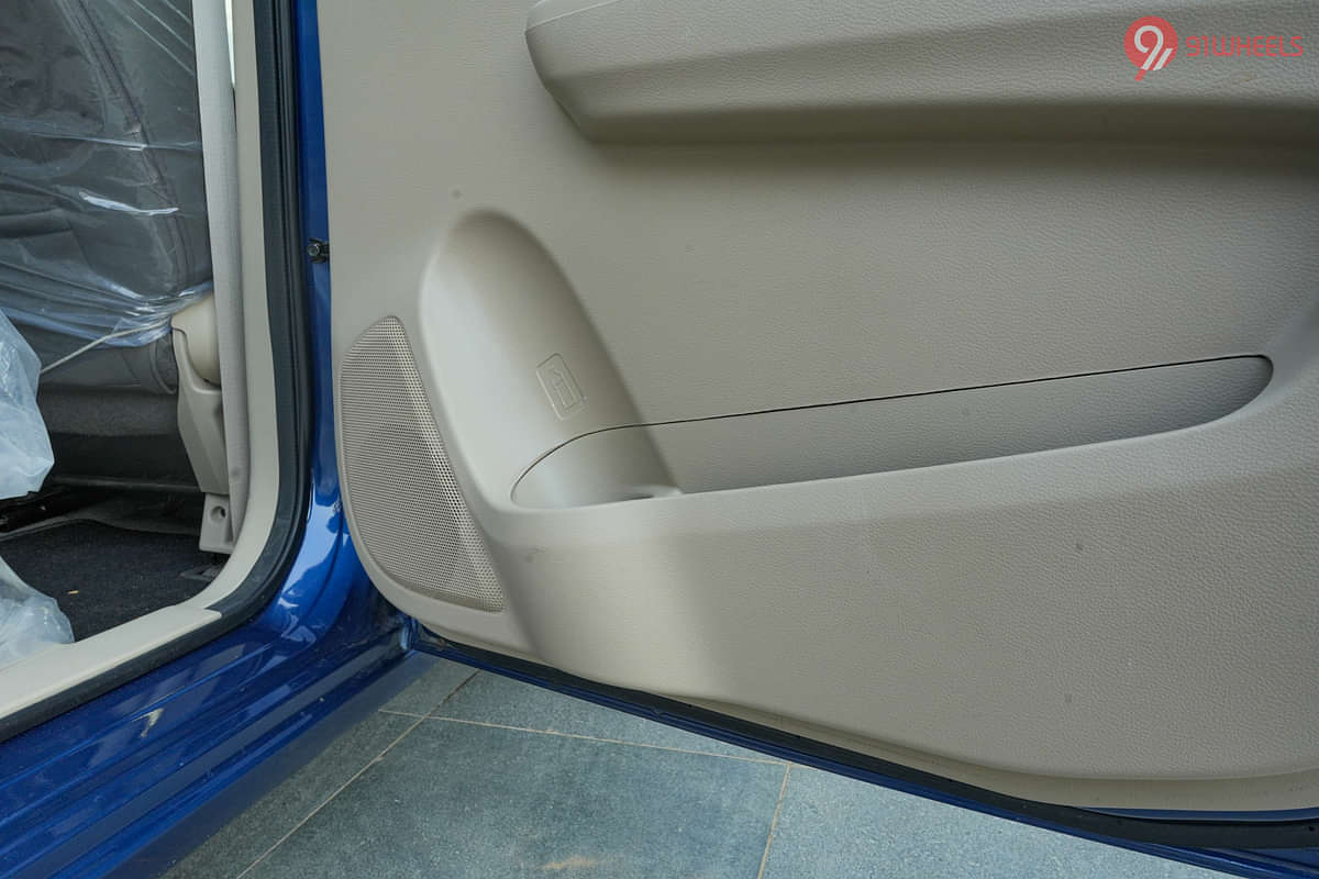 Maruti Ertiga Rear Door Pocket