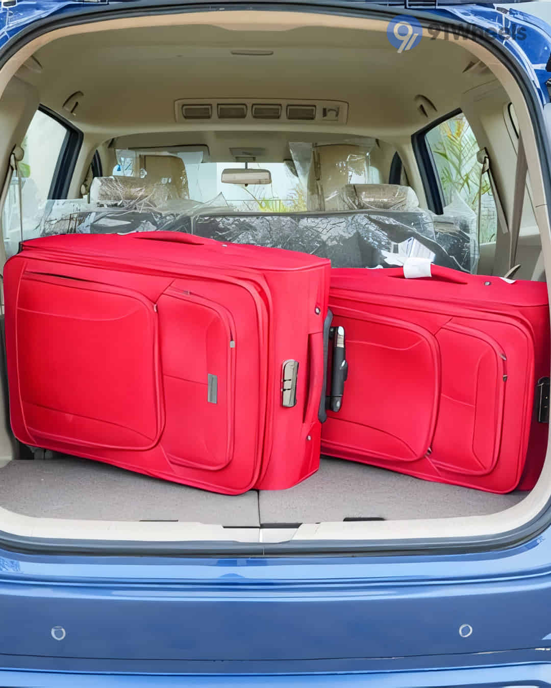 Bootspace with Luggage