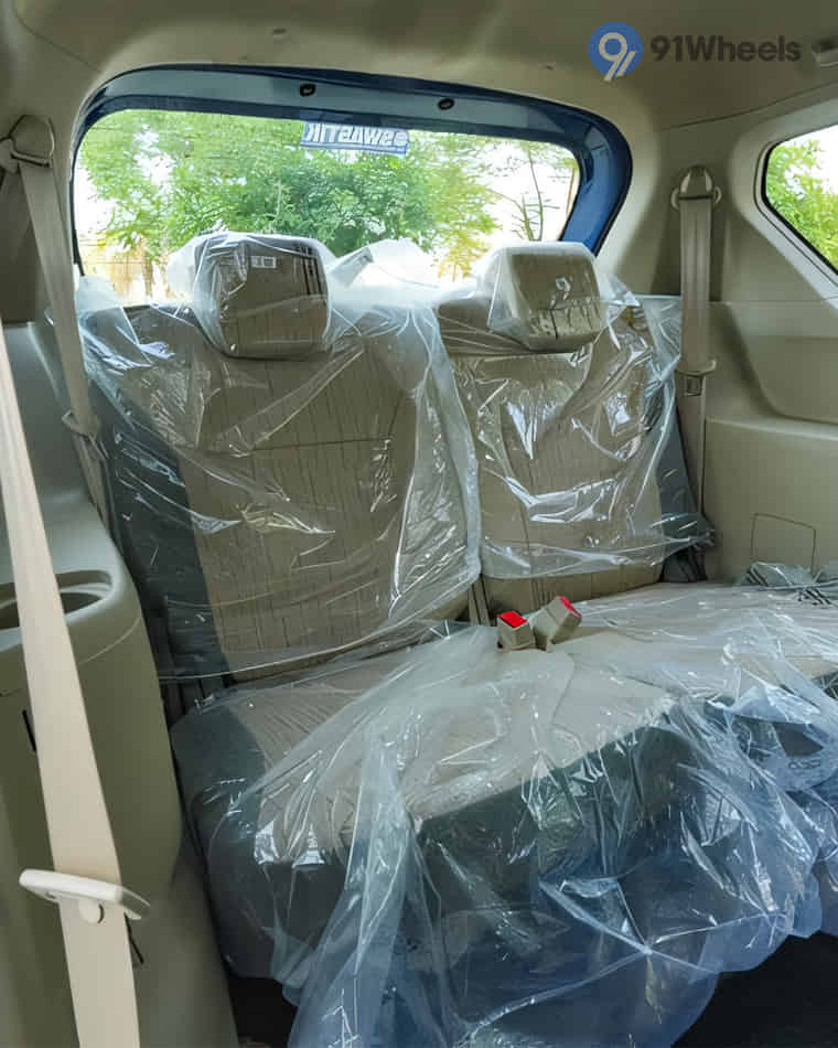 Seats & Cabin Comfort - 4