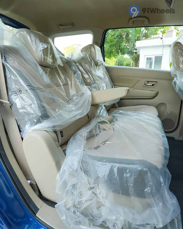 Seats & Cabin Comfort - 3