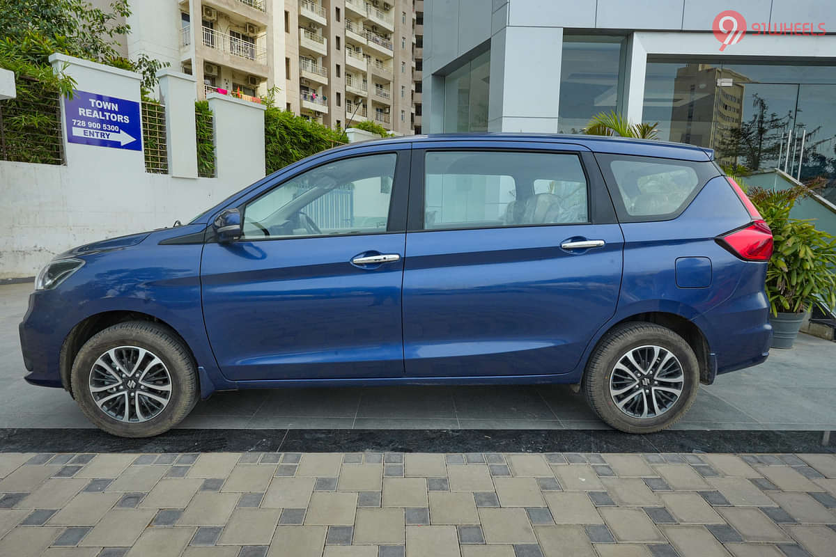 Maruti Ertiga Left Side View