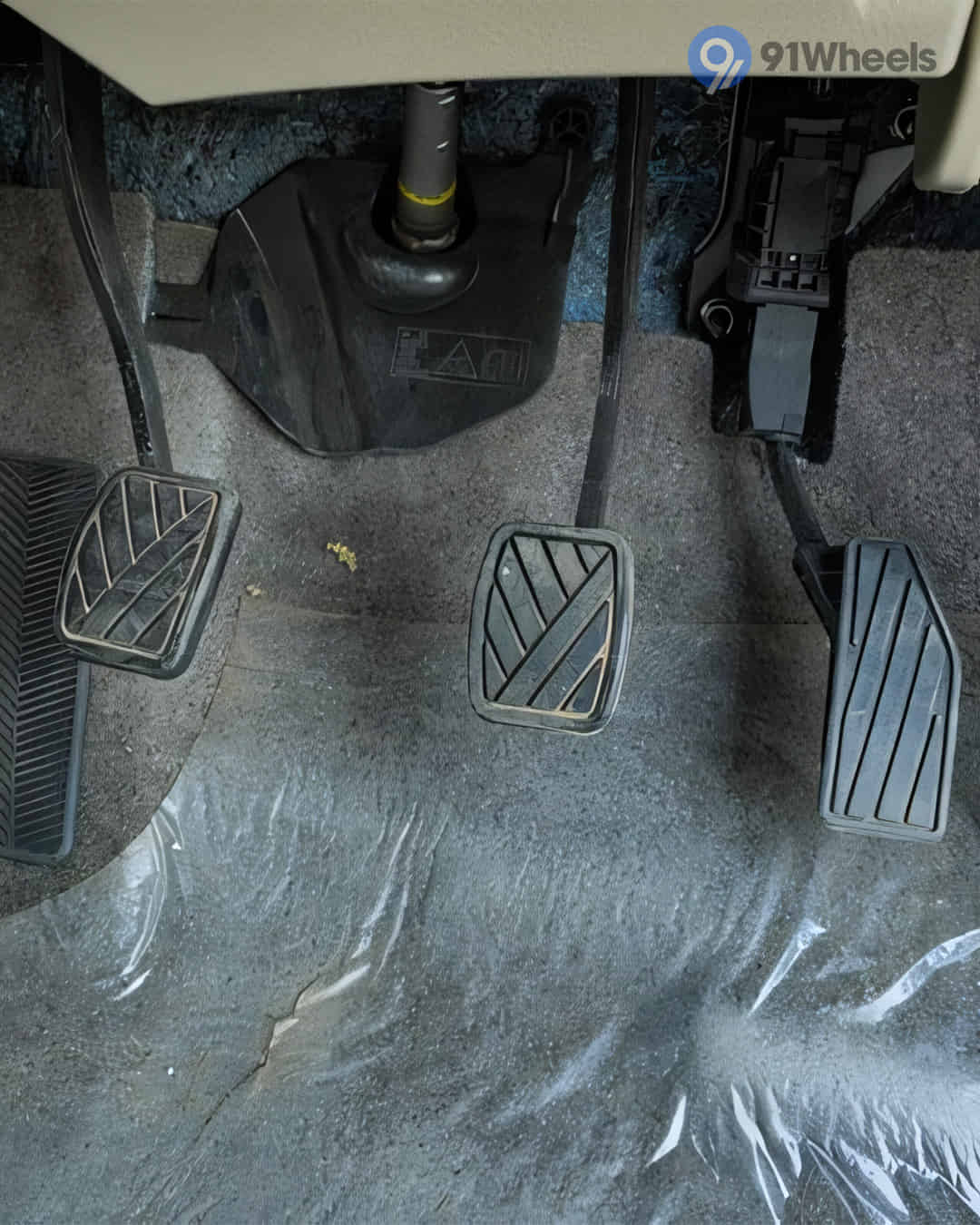 Pedals / Foot Controls