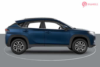 Maruti Suzuki Fronx Right Side View Maruti Suzuki Fronx Right Side View