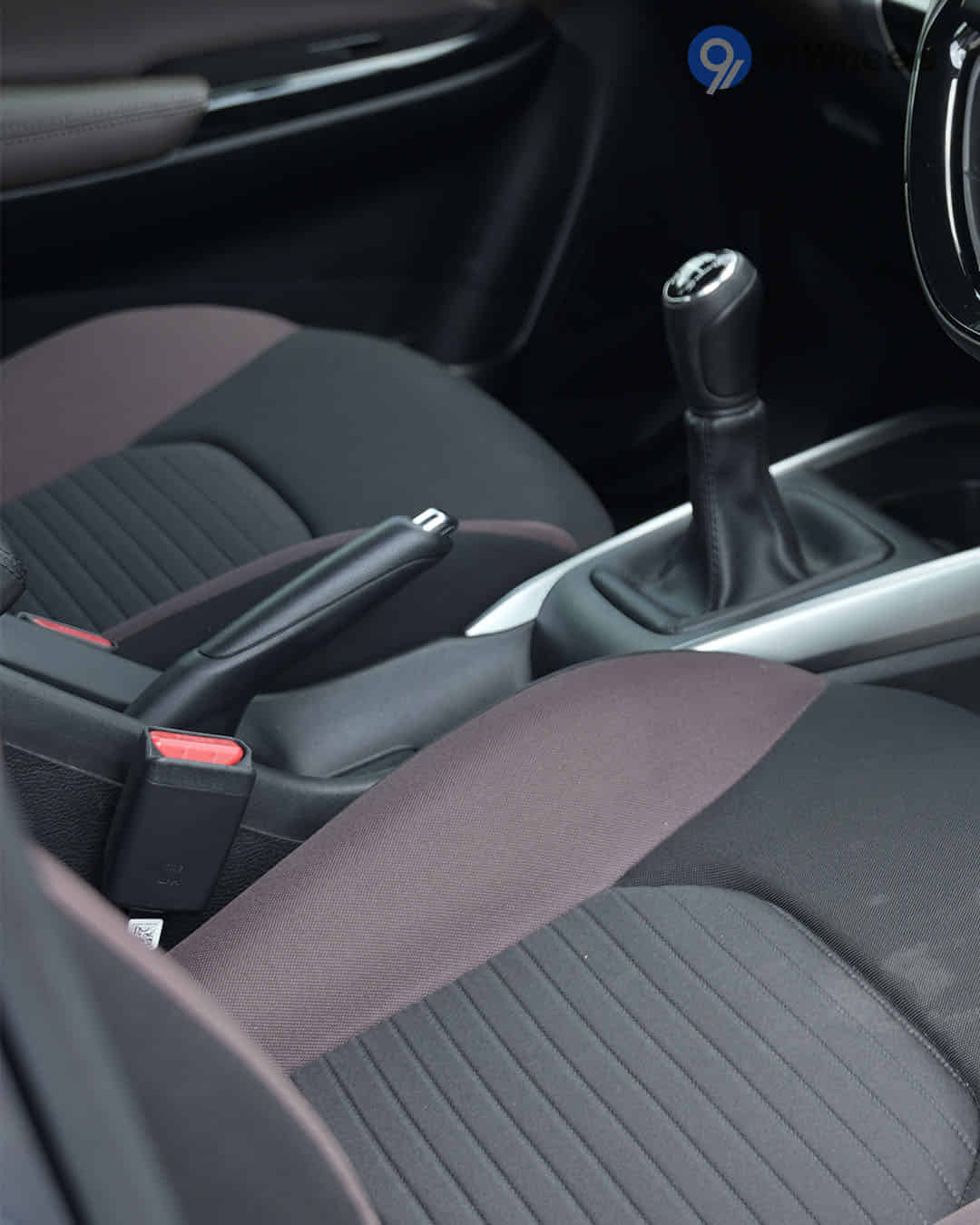 Parking Brake / Emergency Brake Parking Brake / Emergency Brake