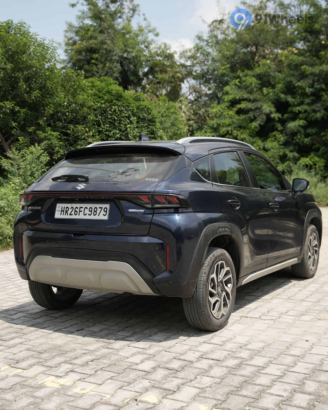 Right Rear Three Quarter Right Rear Three Quarter