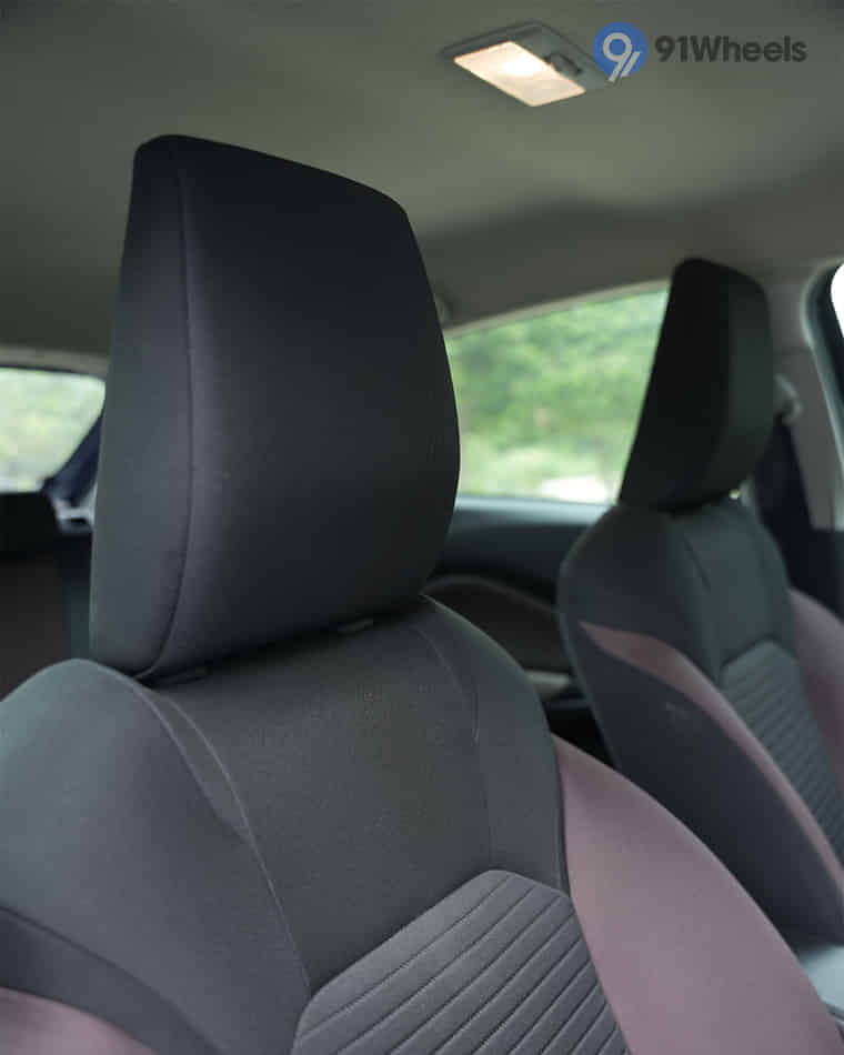 Seats & Cabin Comfort - 4