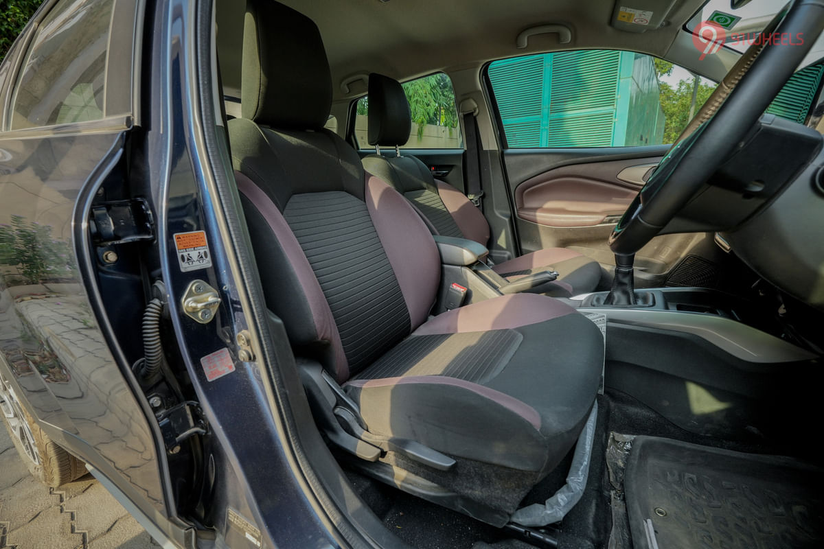 Maruti Suzuki Fronx Front Row Seats