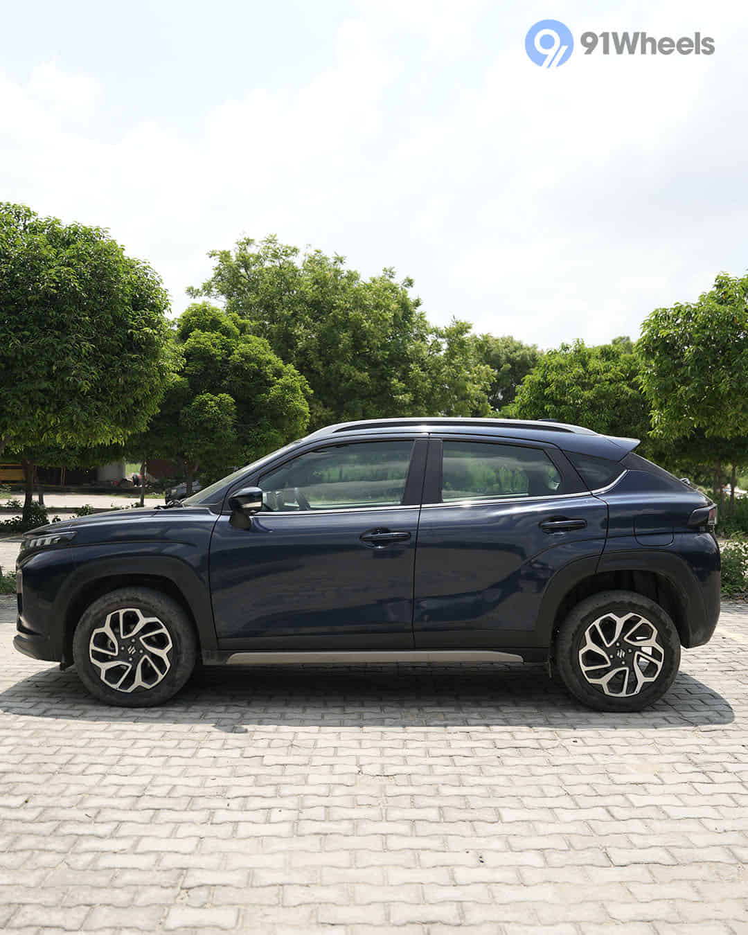 Left Side View Left Side View