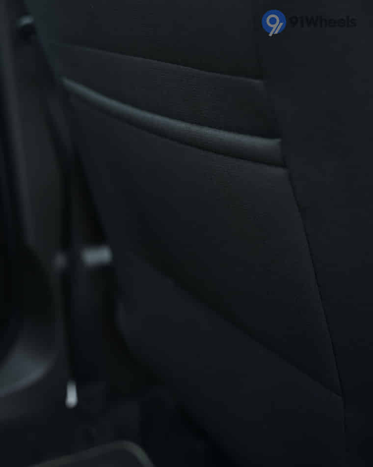 Seats & Cabin Comfort - 5