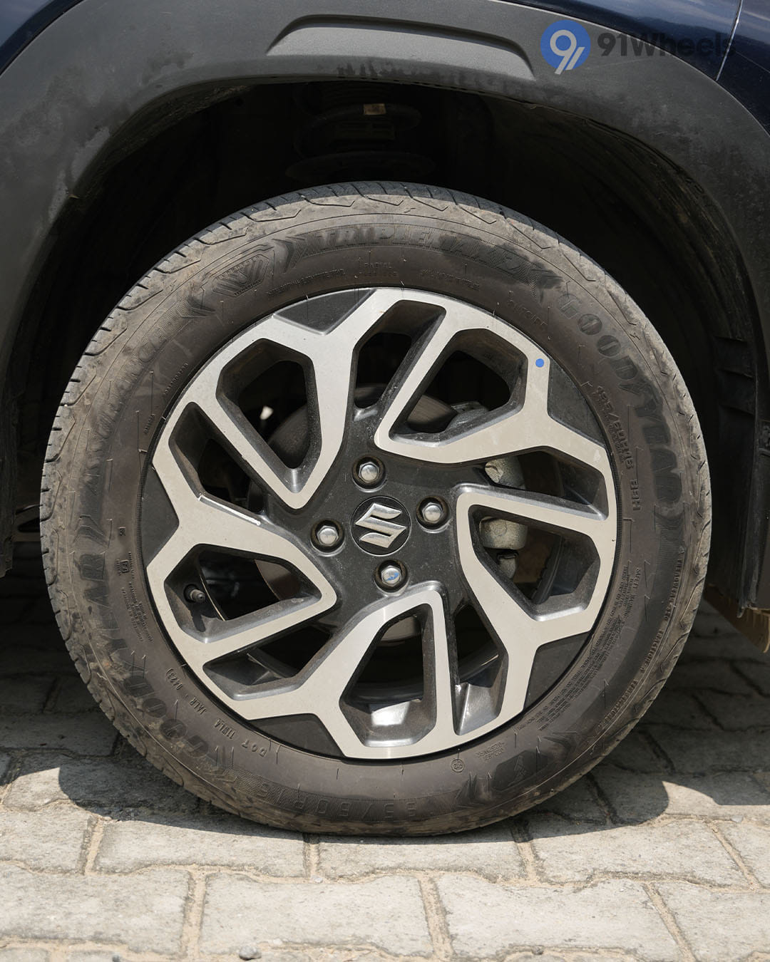 Maruti Suzuki Fronx Wheel