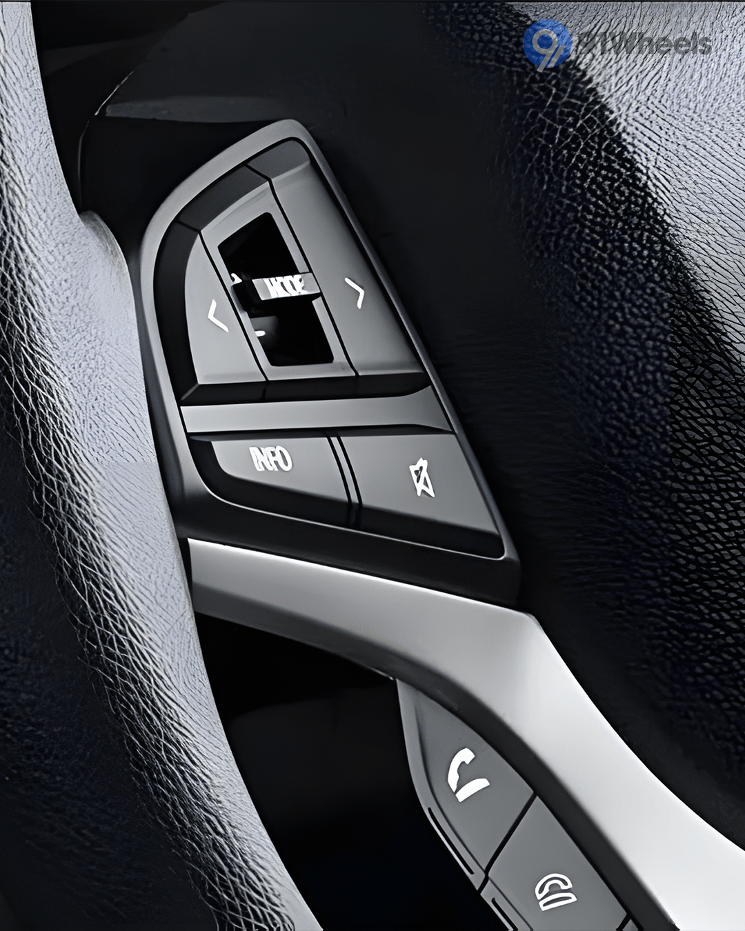 Left Steering Mounted Controls