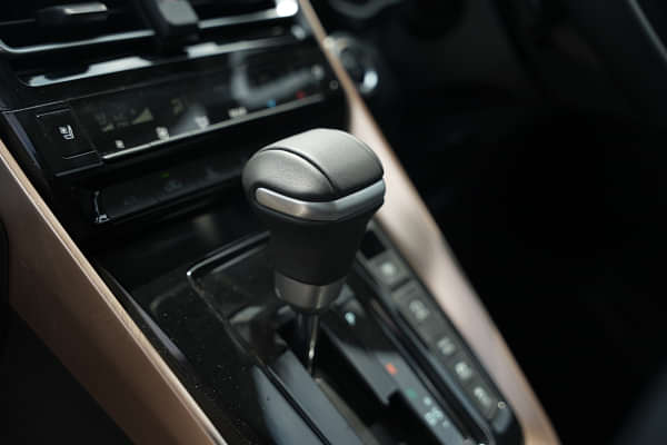 Maruti Suzuki Invicto Gear Shifter/Gear Shifter Stalk