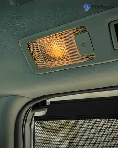 Invicto Rear Row Roof Mounted Cabin Lamps