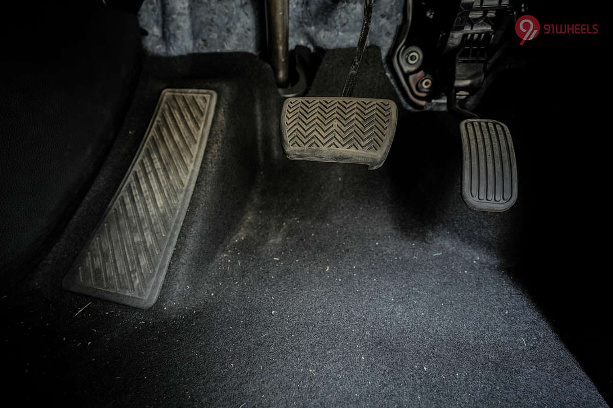 Maruti Suzuki Invicto Pedals/Foot Controls