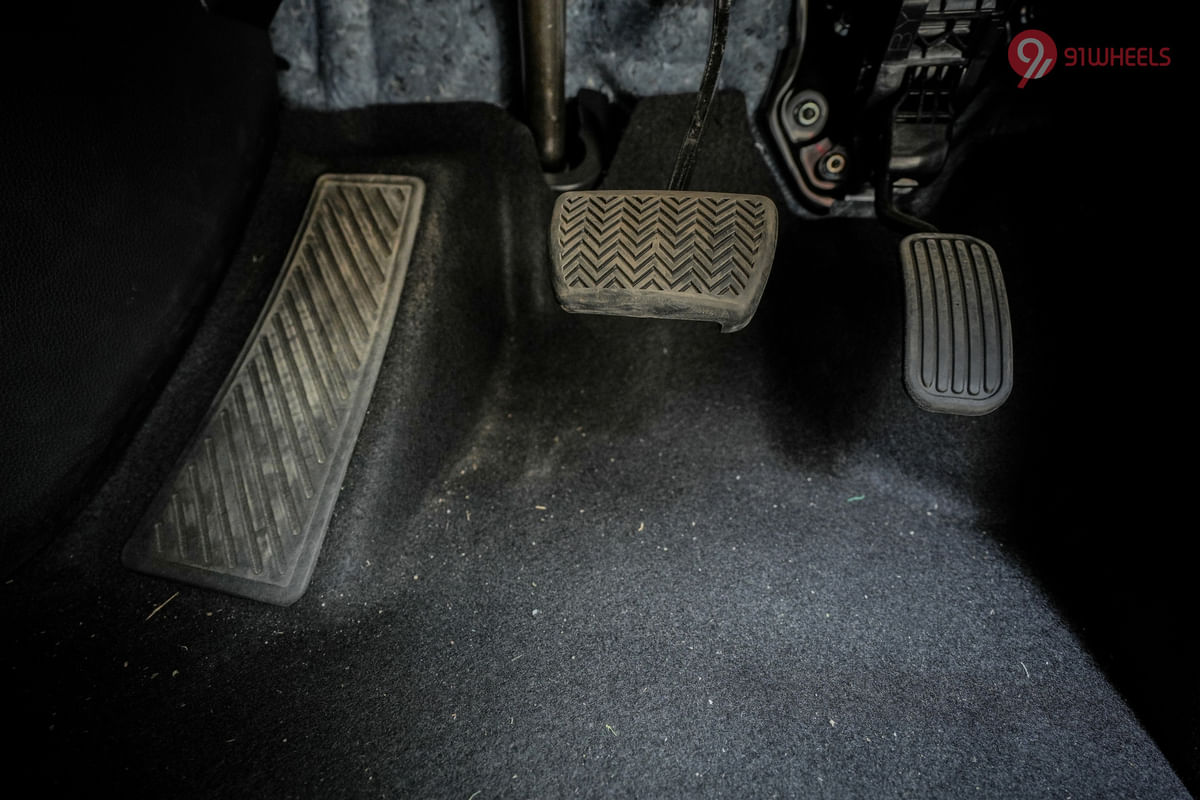 Maruti Suzuki Invicto Pedals/Foot Controls