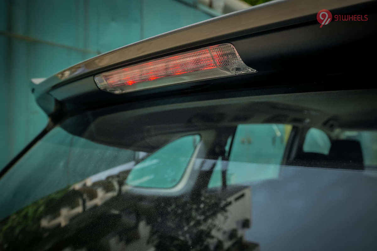 Maruti Suzuki Invicto Rear High Mounted Stop Lamp