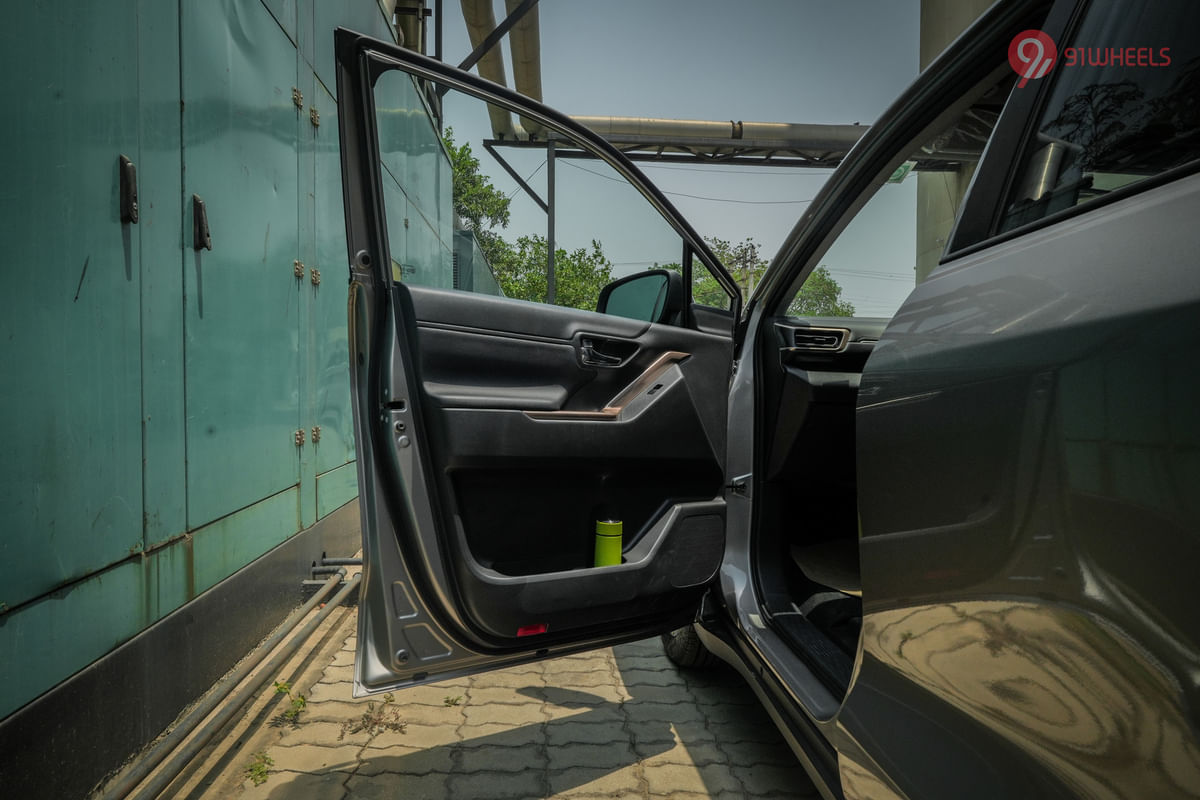 Maruti Suzuki Invicto Front Passenger Side Door Pad
