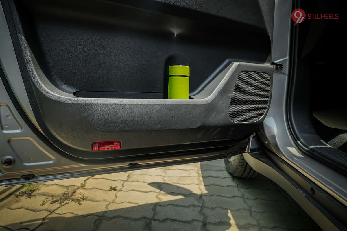 Maruti Suzuki Invicto Passenger Side Front Door Pocket