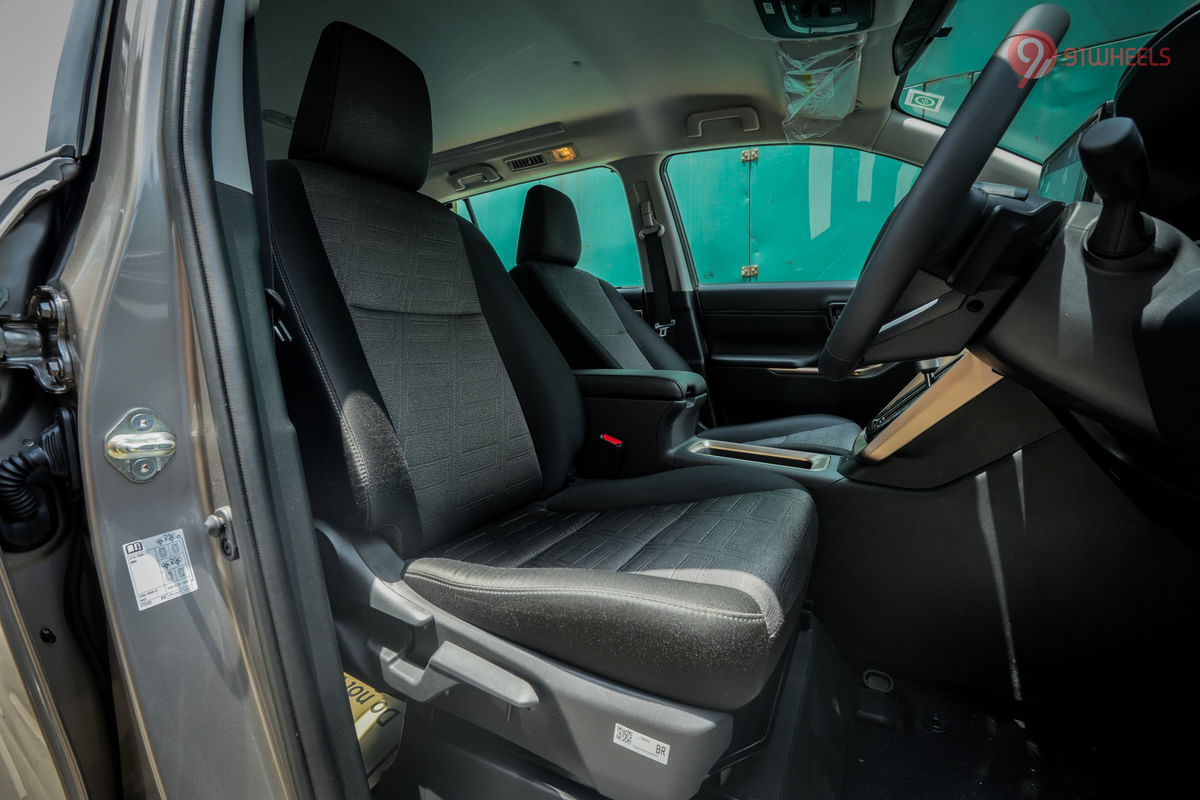 Maruti Suzuki Invicto Front Row Seats