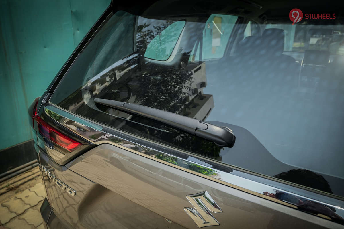 Maruti Suzuki Invicto Rear Windshield/Windscreen
