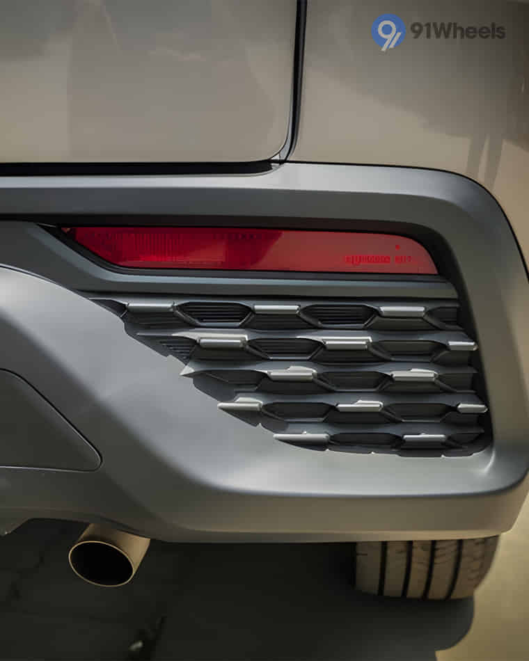 Headlights & Tail-lights - 6