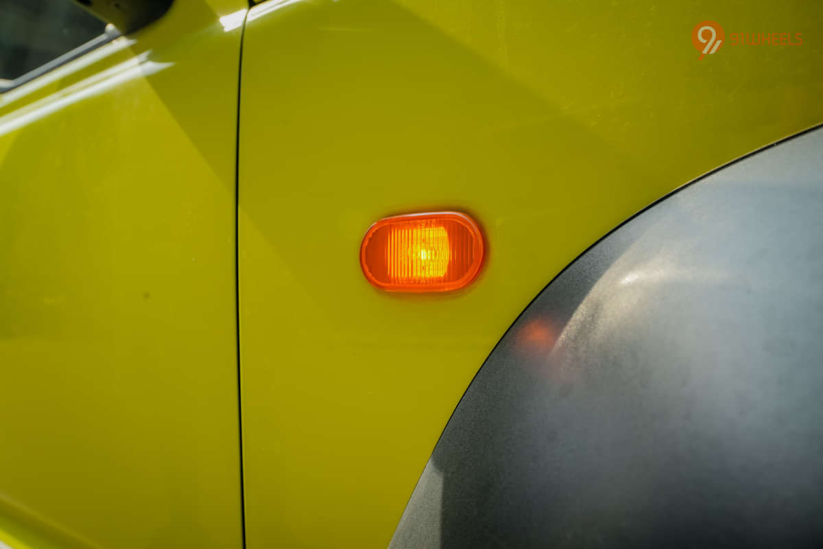 Maruti Jimny Blinker