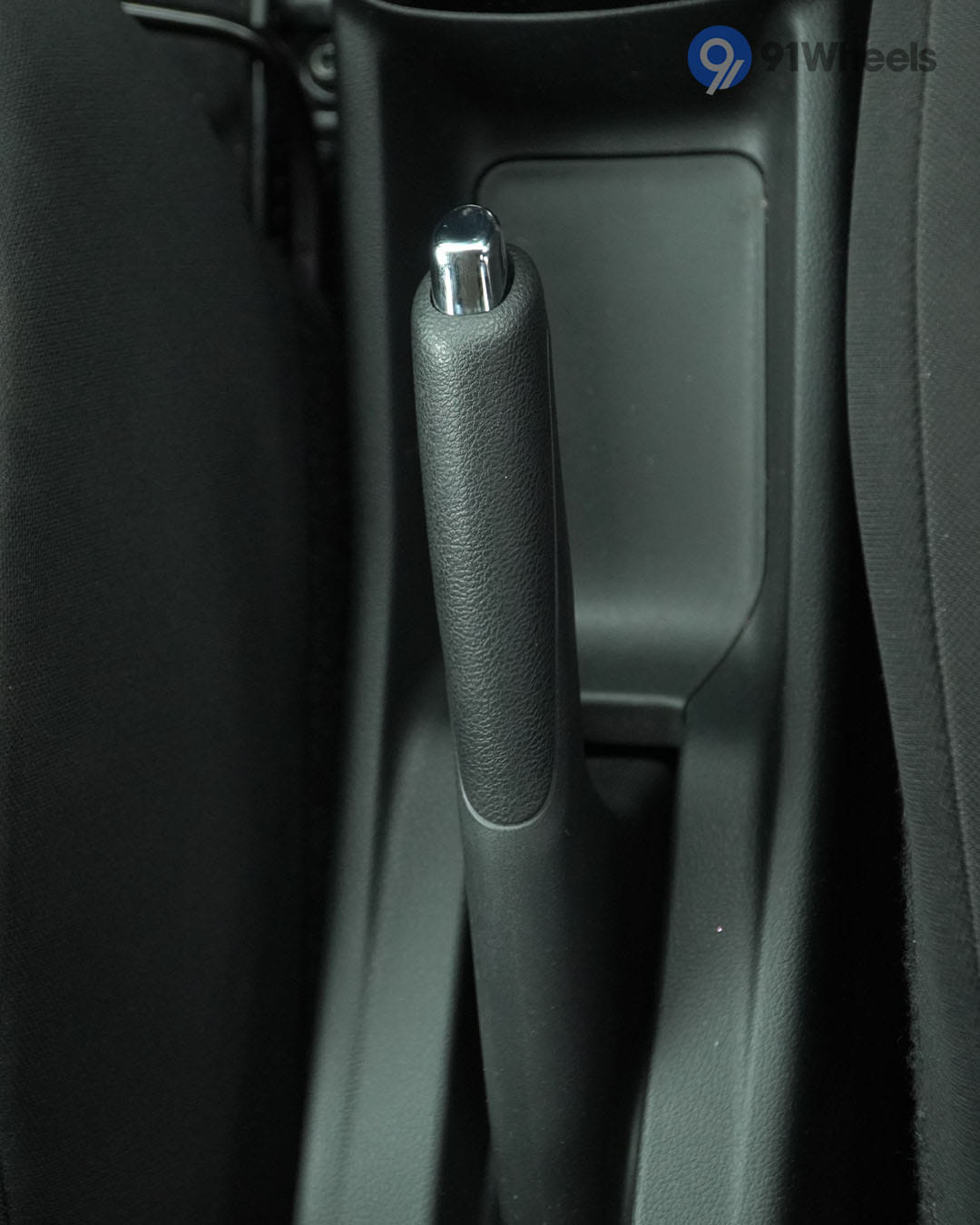 Maruti Suzuki Swift Parking Brake / Emergency Brake