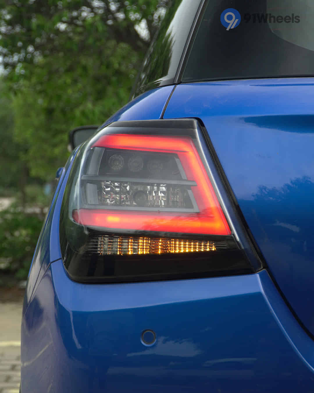 Rear Signal / Blinker Light