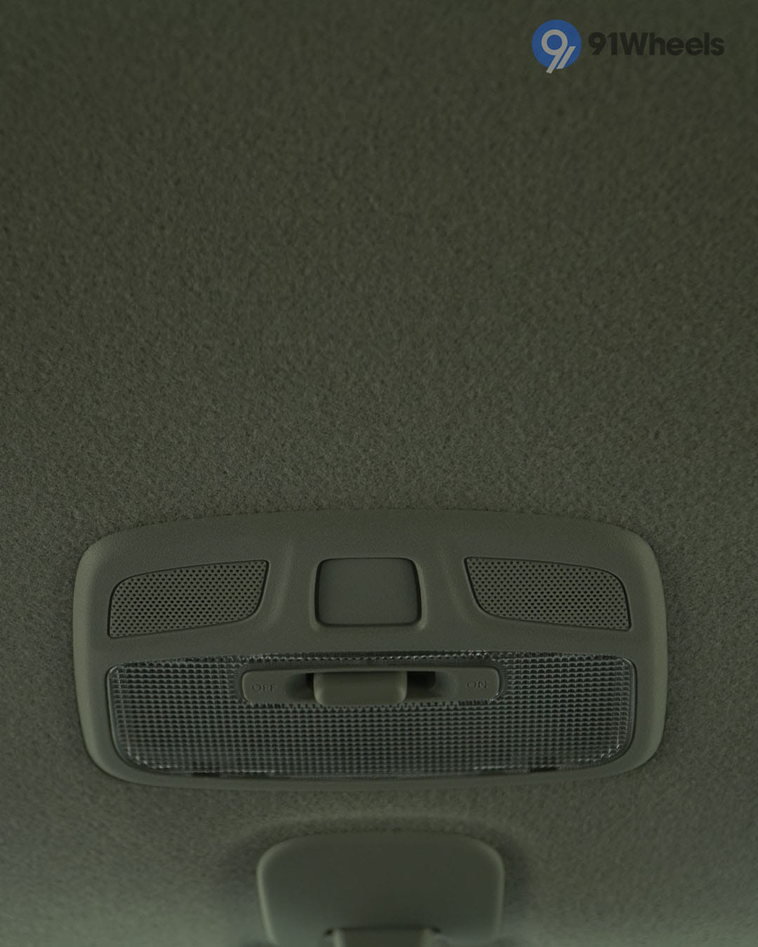Maruti Suzuki Swift Roof Mounted Controls / Cabin Light Controls