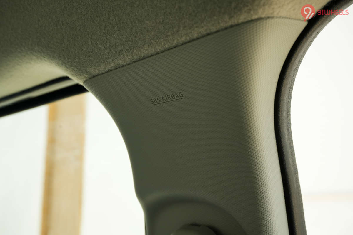 Maruti Suzuki Swift Right Side Curtain Airbag