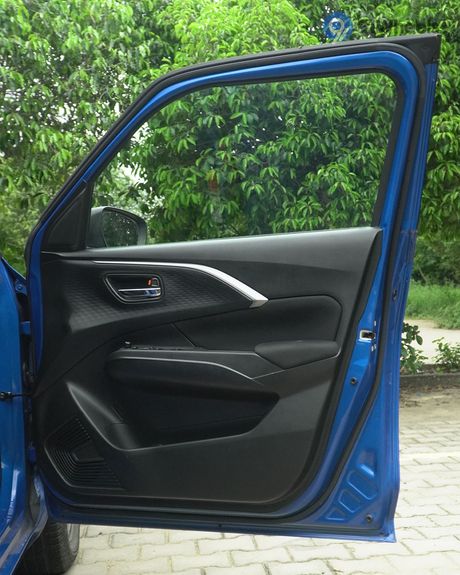 Swift Driver Side Door Pad
