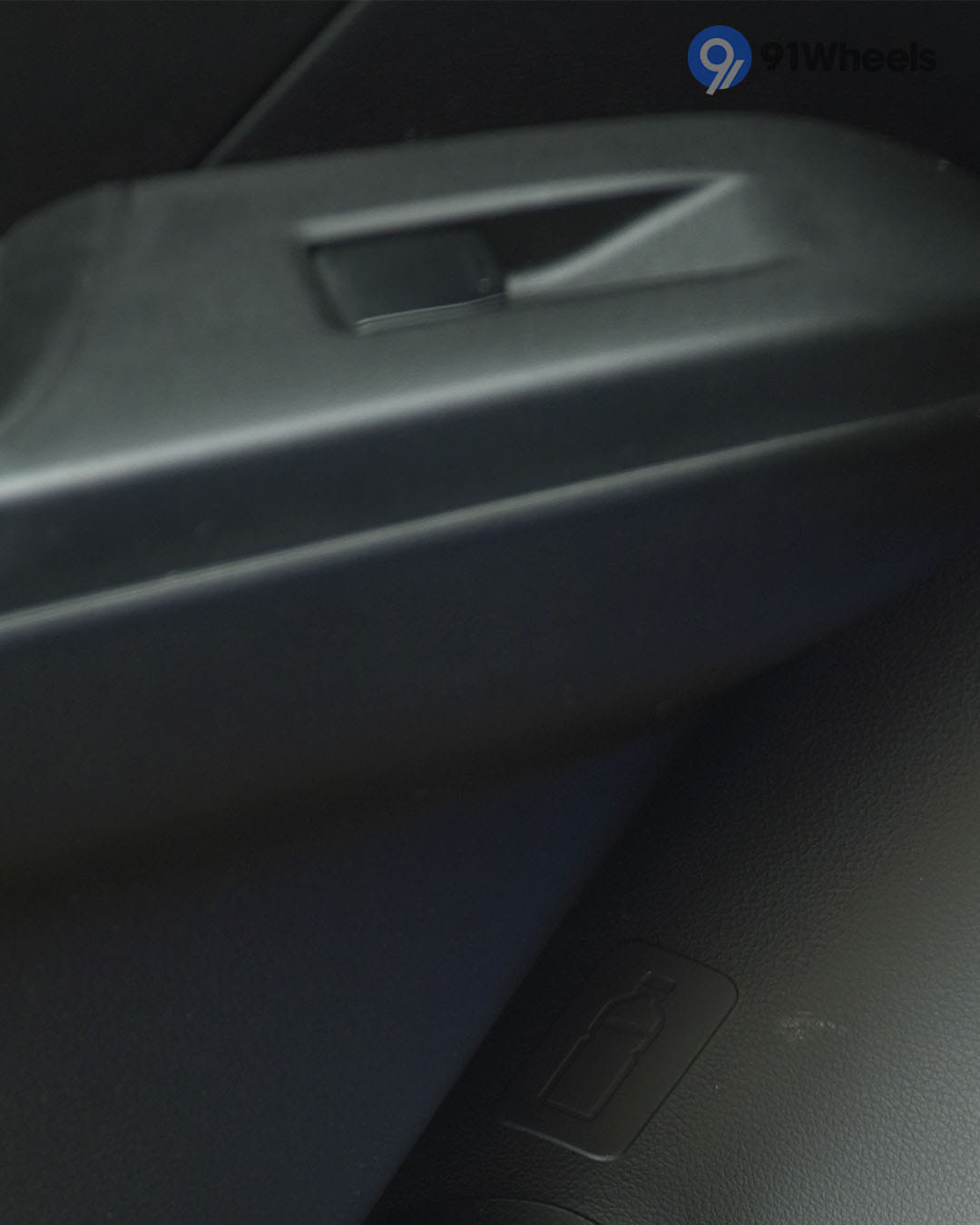 Maruti Suzuki Swift Rear Door Switches