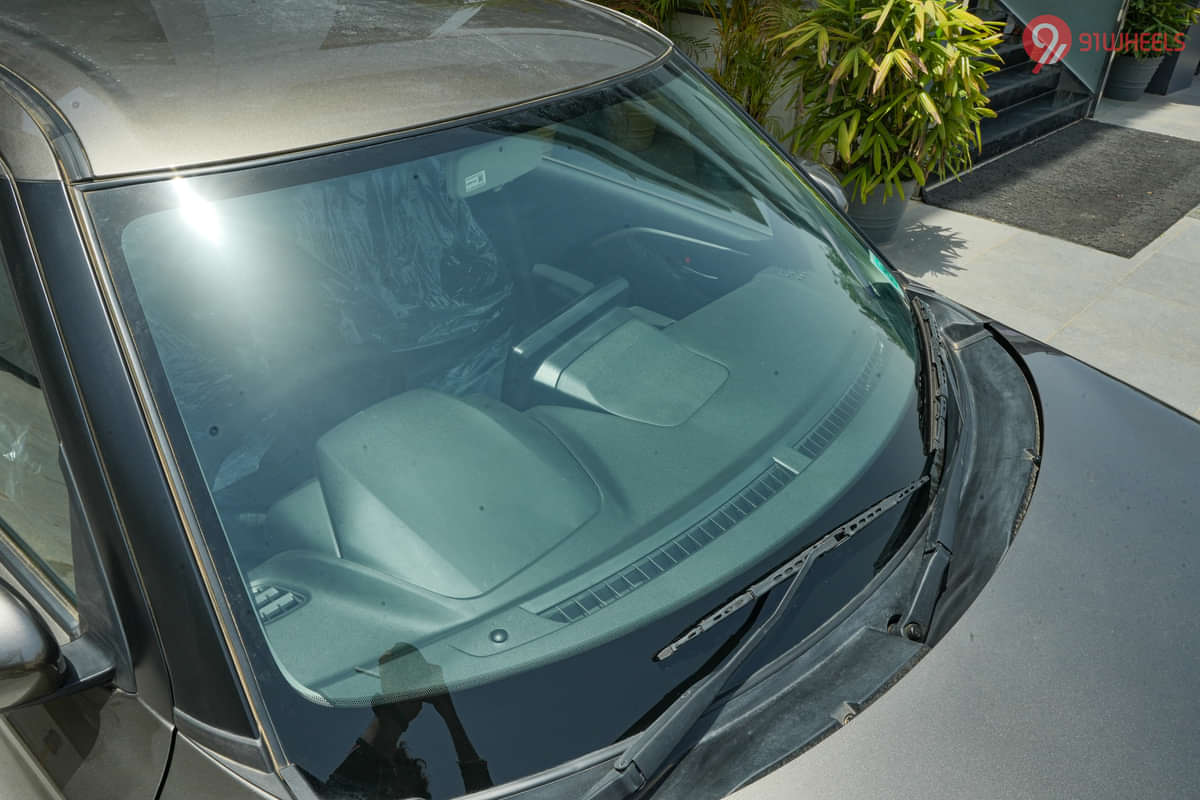 Maruti Suzuki Swift Front Windshield/Windscreen