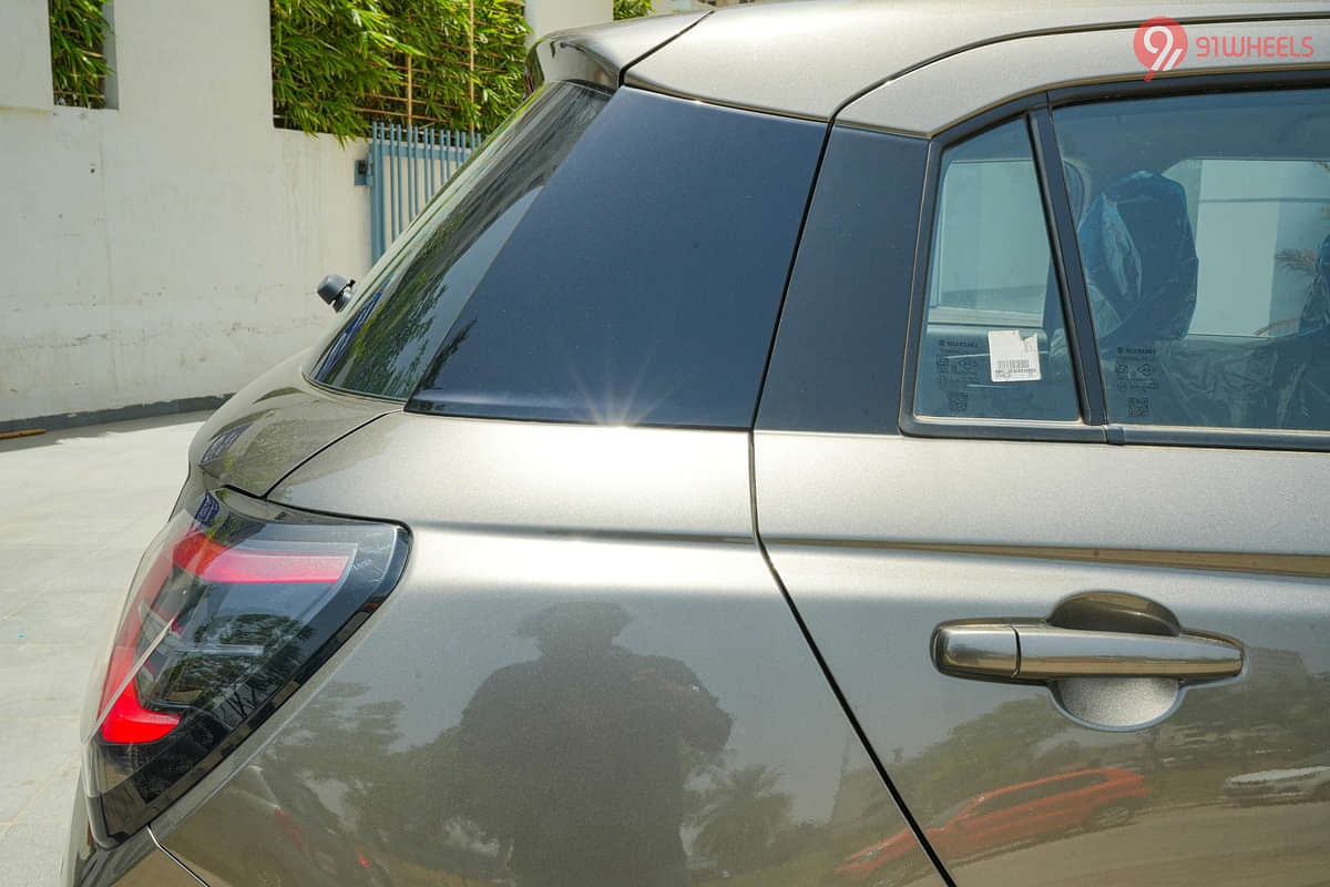 Maruti Swift Rear Quarter Glass