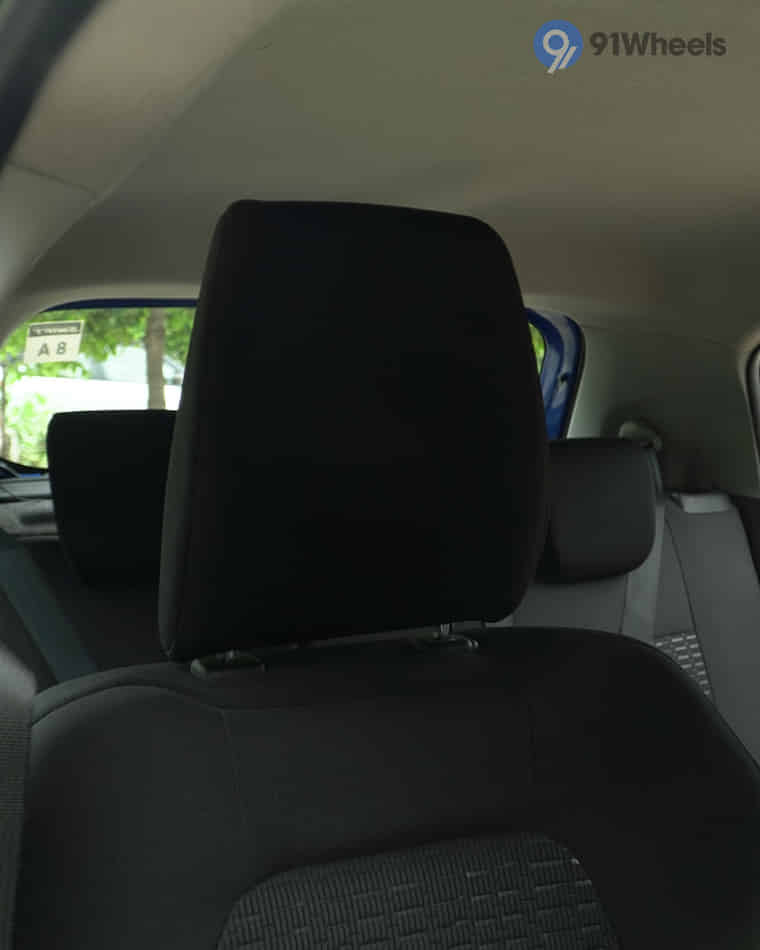 Seats & Cabin Comfort - 4