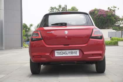 Maruti Suzuki Swift VXi (O) AT On Road Price, Features & Specs