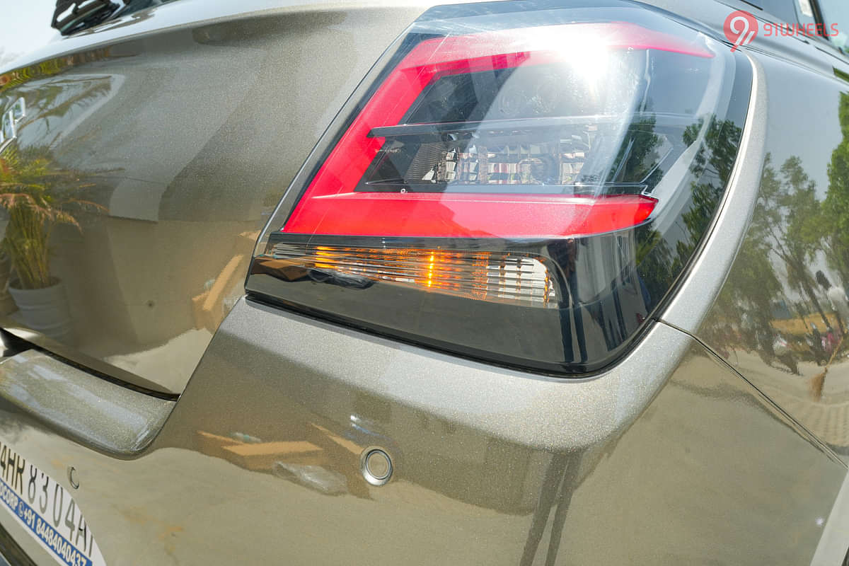 Maruti Swift Tail Light/Tail Lamp