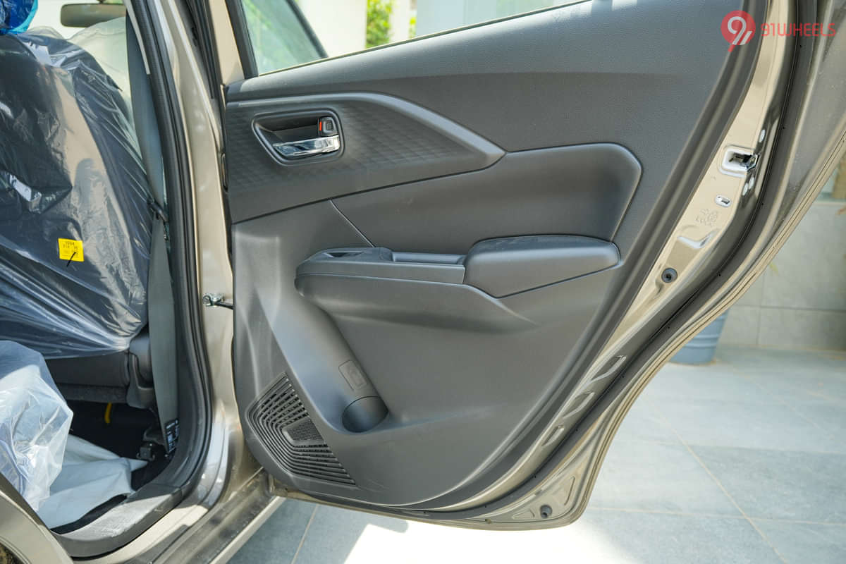 Maruti Suzuki Swift Rear Door Pocket