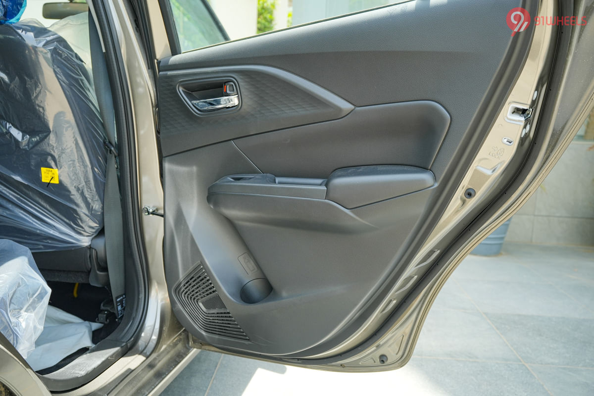 Maruti Suzuki Swift Rear Door Pocket