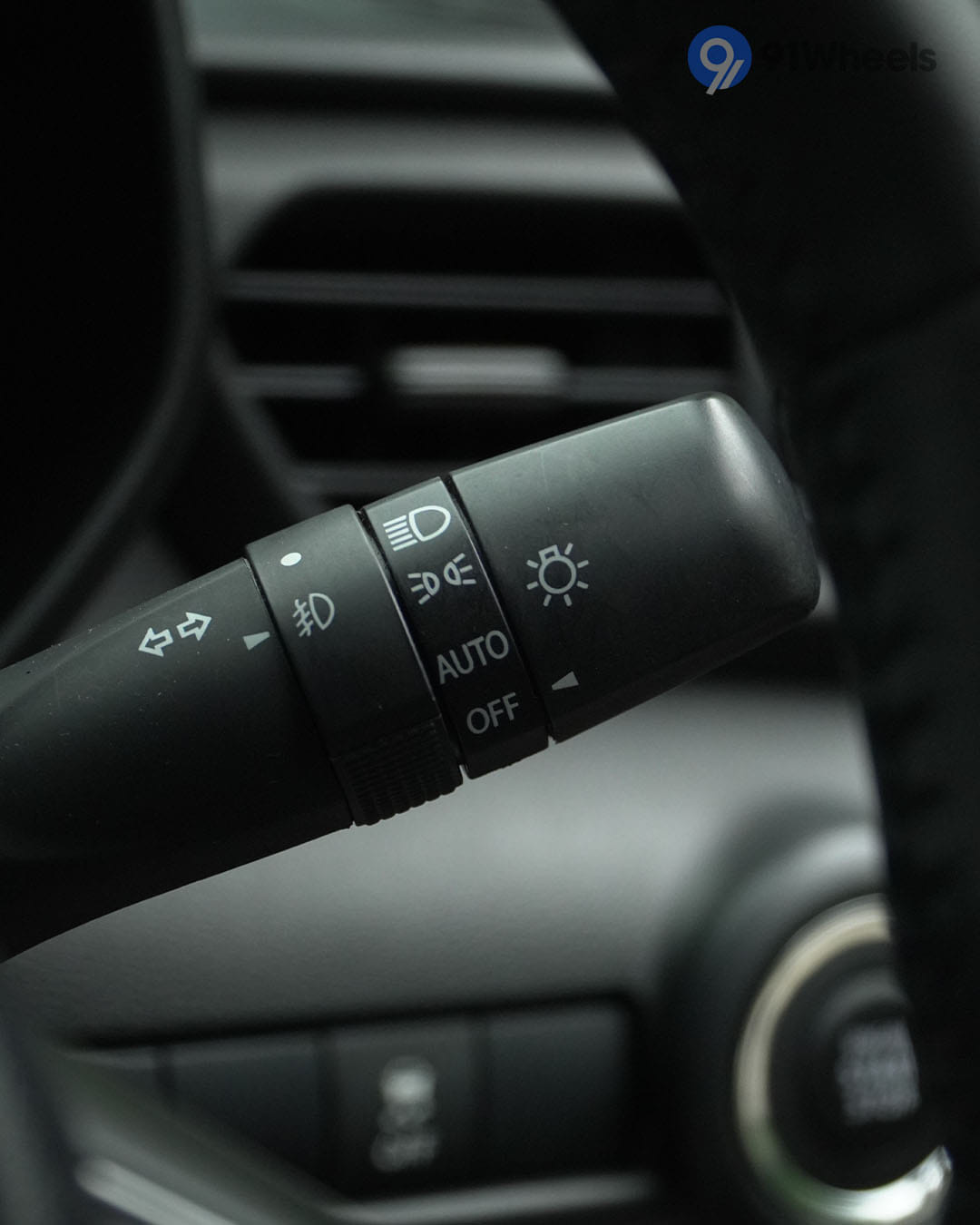 Maruti Suzuki Swift Headlight Stalk