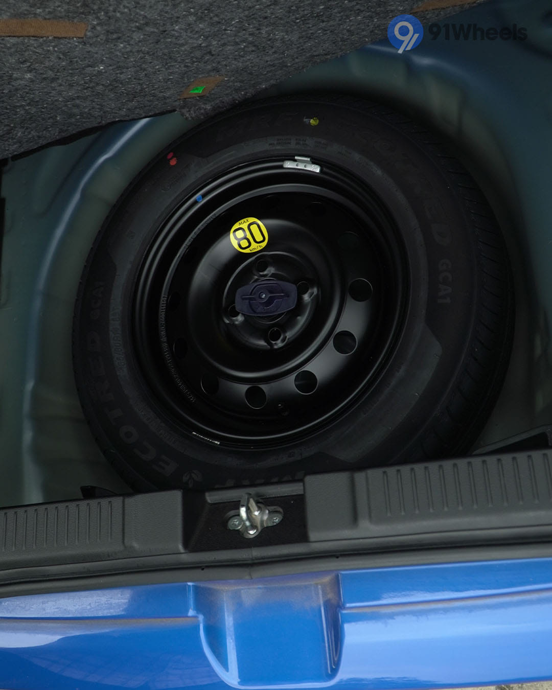 Maruti Suzuki Swift Under Boot / Spare Wheel