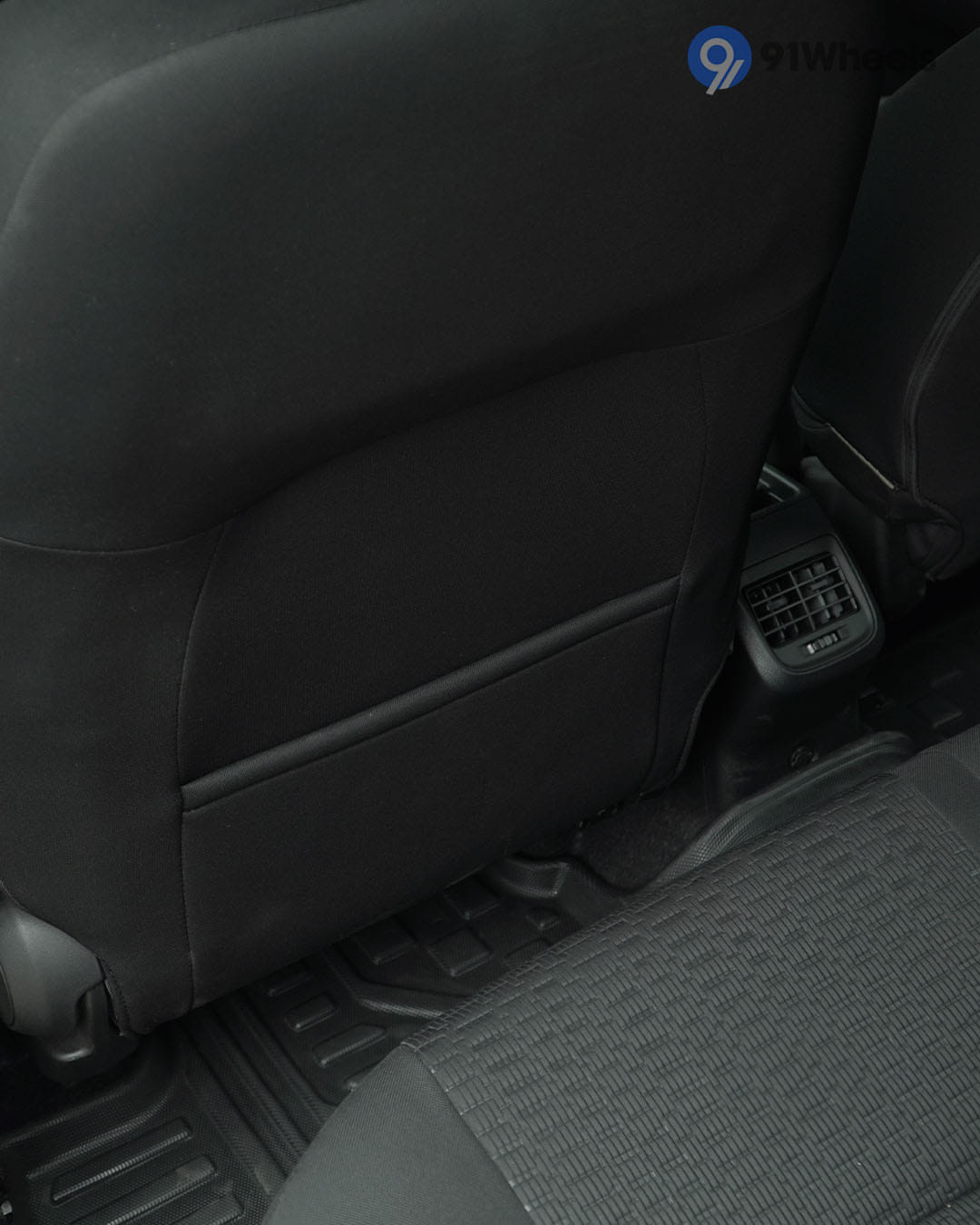 Maruti Suzuki Swift Front Seat Back Pockets